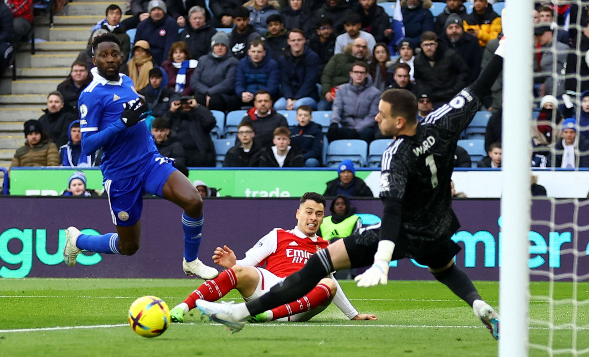 提出了新的 提出了新的