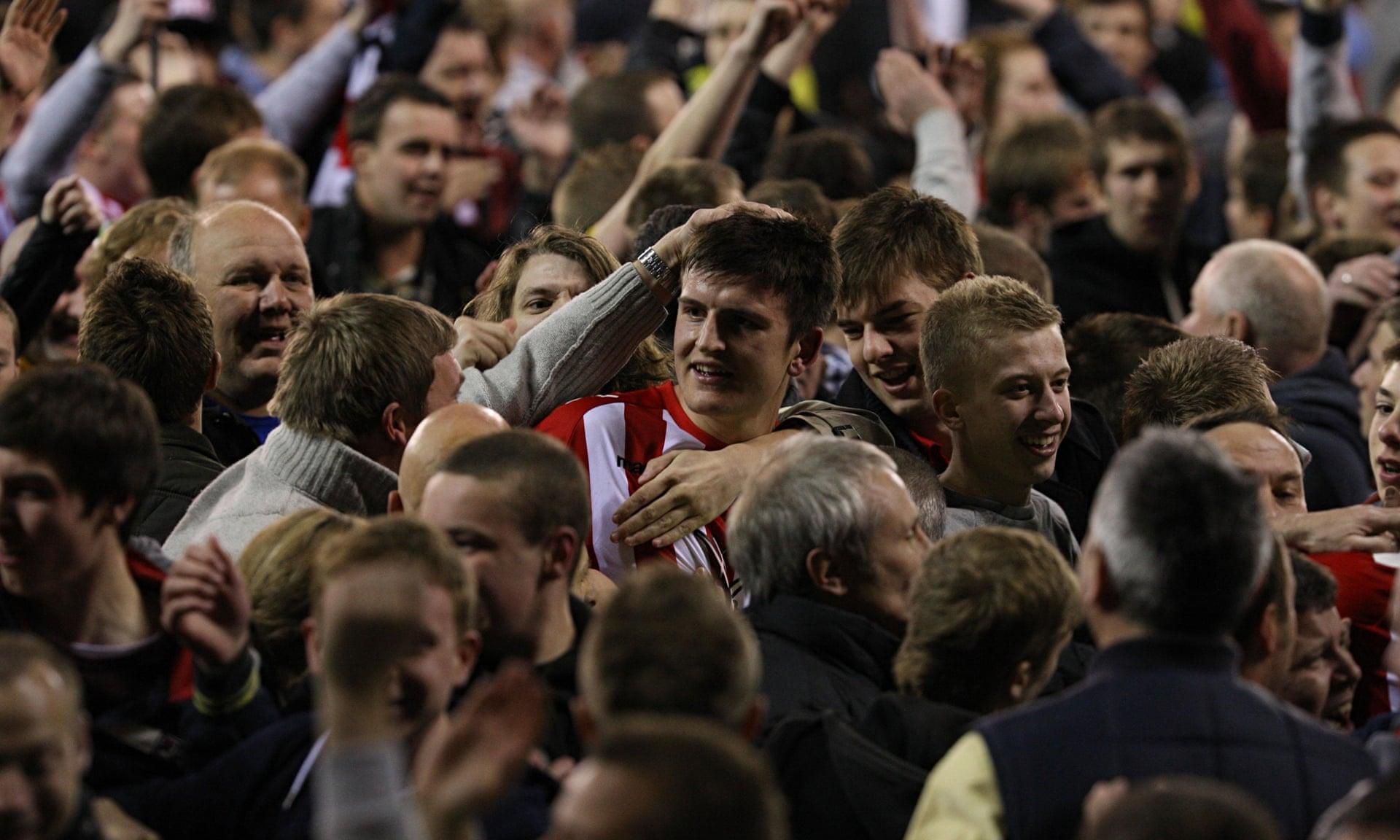 注视这位年 注视这位年