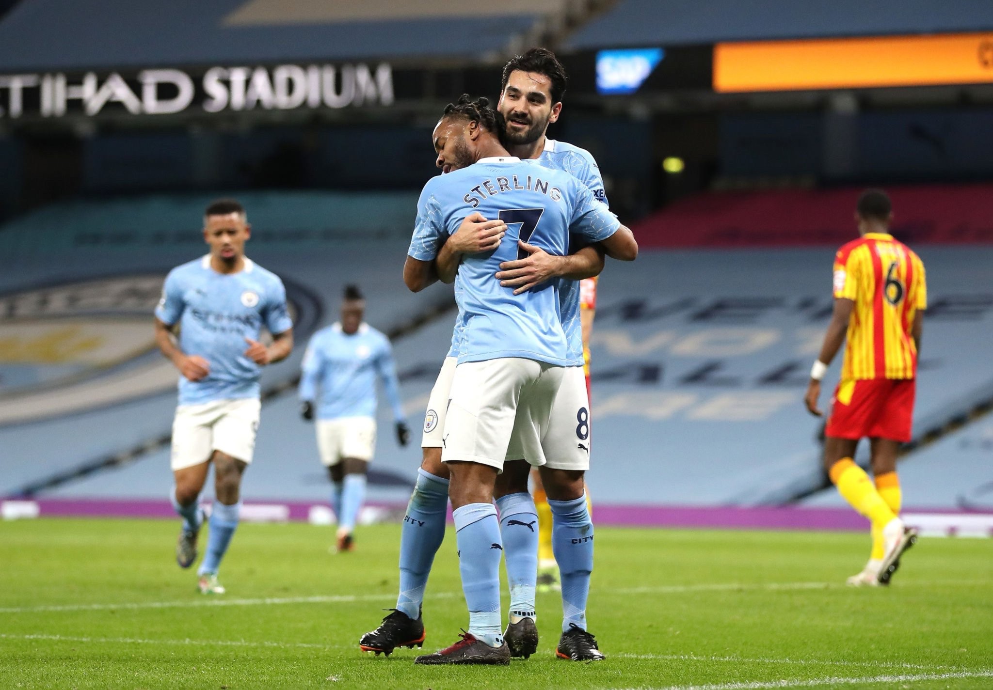 更是一场民 更是一场民