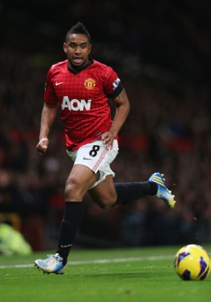 防守端则采 防守端则采